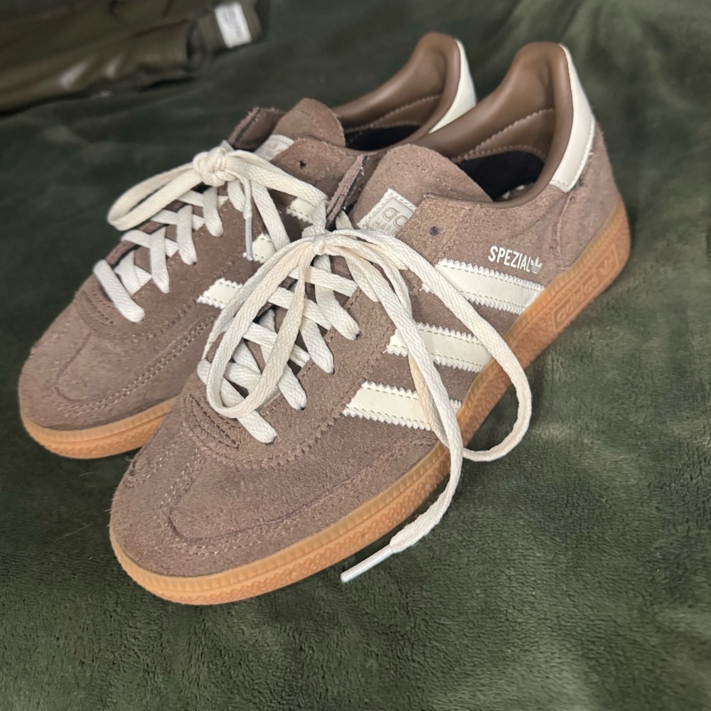 ADIDAS SPEZIAL SNEAKER